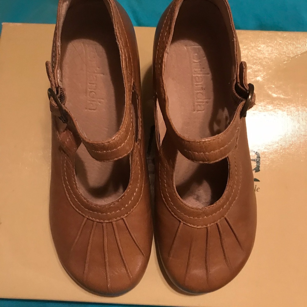 Kitten Heel, Portlandia